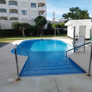 En Malaga, Torremolinos, Cerca De La Playa Сasa de vacaciones Málaga